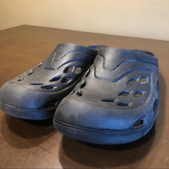 Black Croc Sandals - Picture 2 of 4